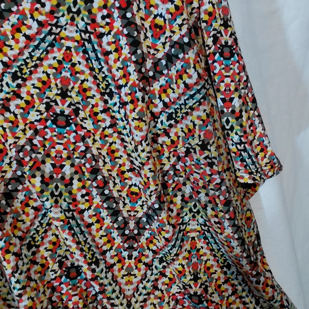 Vibrant Chevron Pattern Women's Blouse - Picture 8 of 11